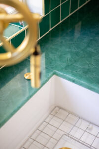 Glass2 Aquamarine Countertops, photo by Logan Havens